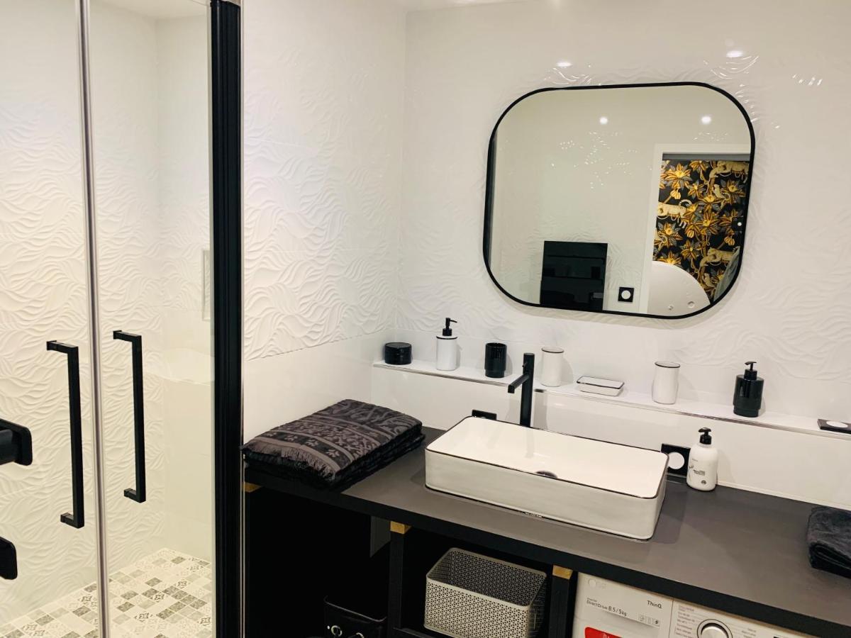 "Au Fil De La Charente" - Coeur De Saintes - Wifi Clim - Classe 4 Etoiles - 4 Pers Extérieur photo