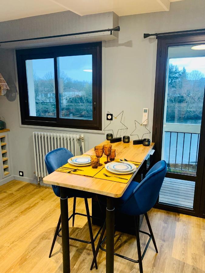 "Au Fil De La Charente" - Coeur De Saintes - Wifi Clim - Classe 4 Etoiles - 4 Pers Extérieur photo